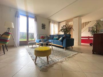 Location Maison 6 pièces 170 m2 Montfort l'Amaury