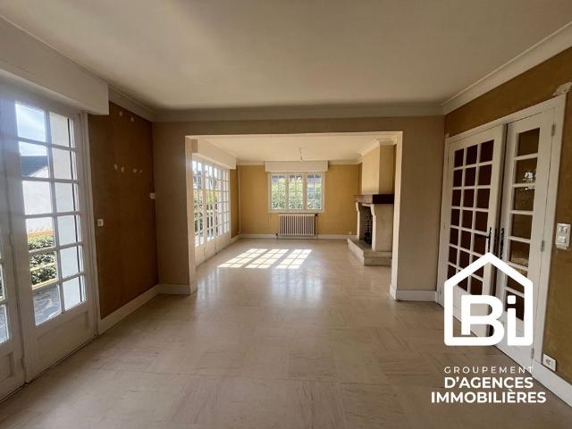 Location Maison 6 pièces 173m²