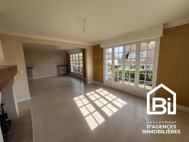 Location Maison 6 pièces 173m²