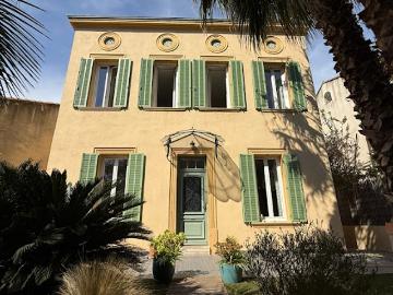 Location Maison 6 pièces 180 m2 La Seyne sur Mer