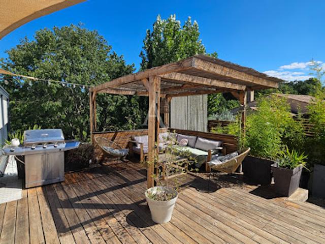 Location Maison 6 pièces 180 m2 Vailhauquès