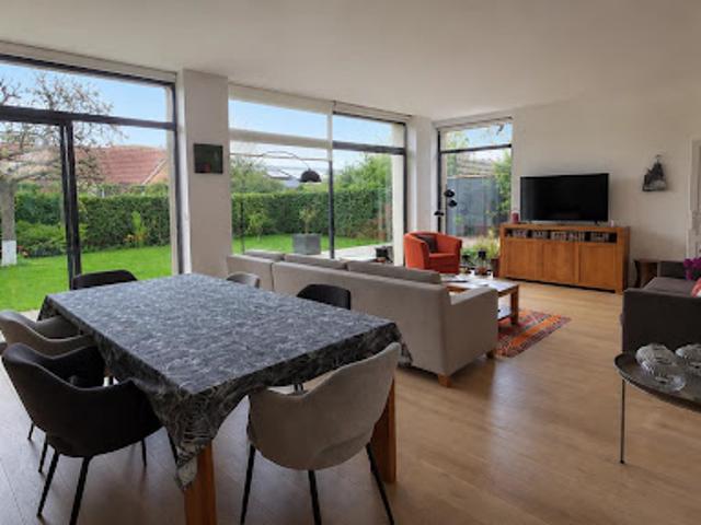 Location Maison 6 pièces 181 m2 Tressin