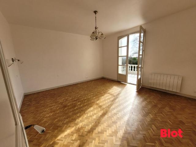 Location Maison 6 pièces 182m² VIGNOC 35630
