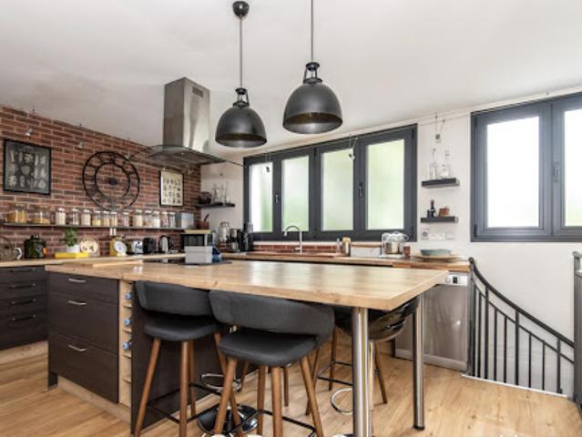 Location Maison 6 pièces 195 m2 Colombes