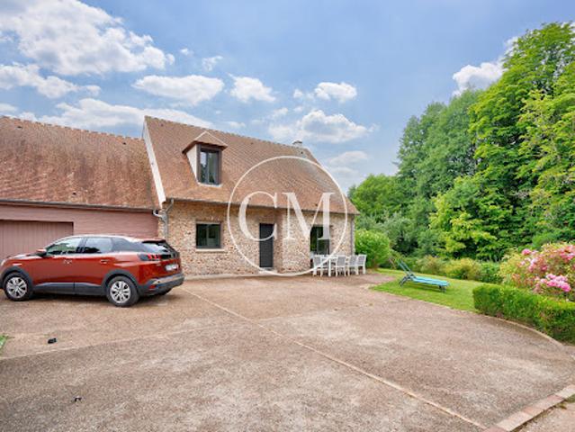 Location Maison 6 pièces 198 m2 Grosrouvre