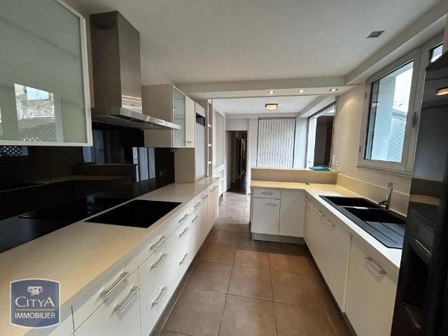 Location Maison 6 pièces 198m² MONT DE MARSAN 40000