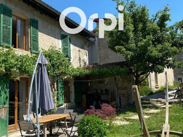 Location Maison 6 pièces 190 m2 Saint Etienne de Crossey