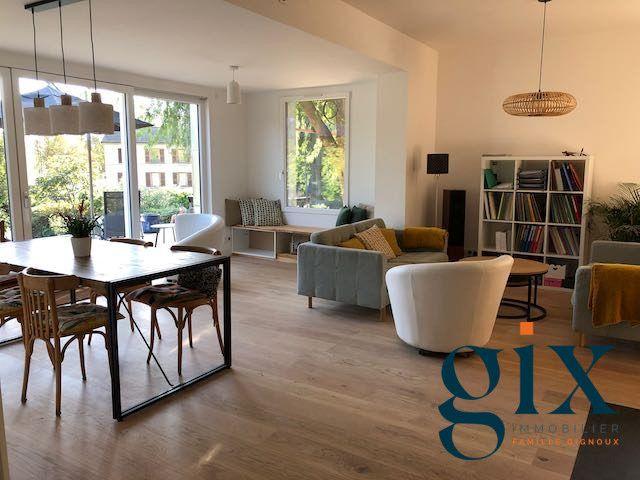 Location Maison 6 pièces 207m² LA TRONCHE 38700