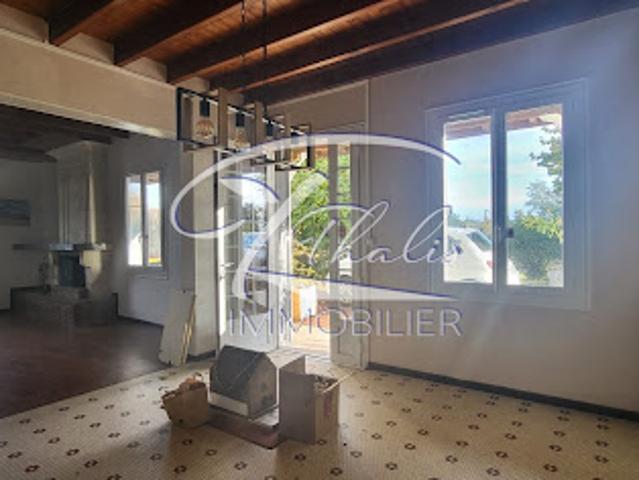 Location Maison 6 pièces 201 m2 Saint Gervais