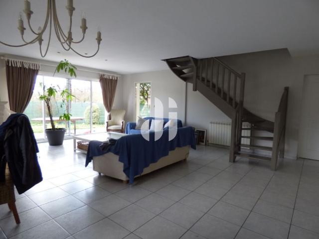 Location Maison 6 pièces 203m² GRADIGNAN 33170