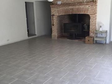 Location Maison 6 pièces 216m²
