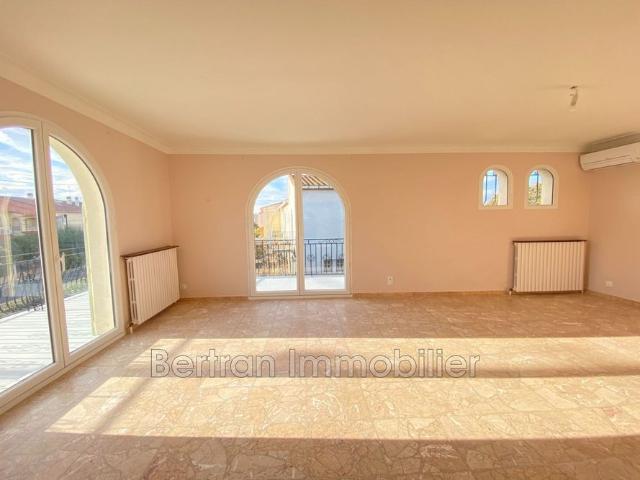 Location Maison 6 pièces 210m² RIVESALTES 66600