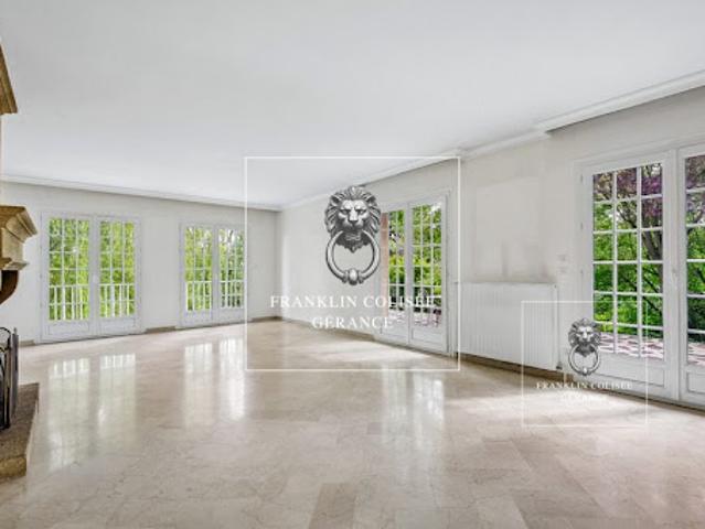 Location Maison 6 pièces 228 m2 Mareil Marly
