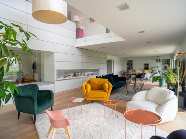 Location Maison 6 pièces 348 m2 Mérignies