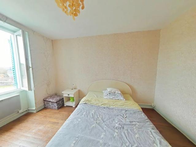 Location Maison 6 pièces 80m² MONTAPAS 58110