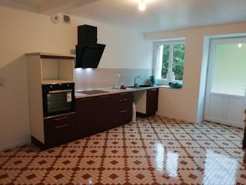 Location Maison 6 pièces 90 m2 Le Roc