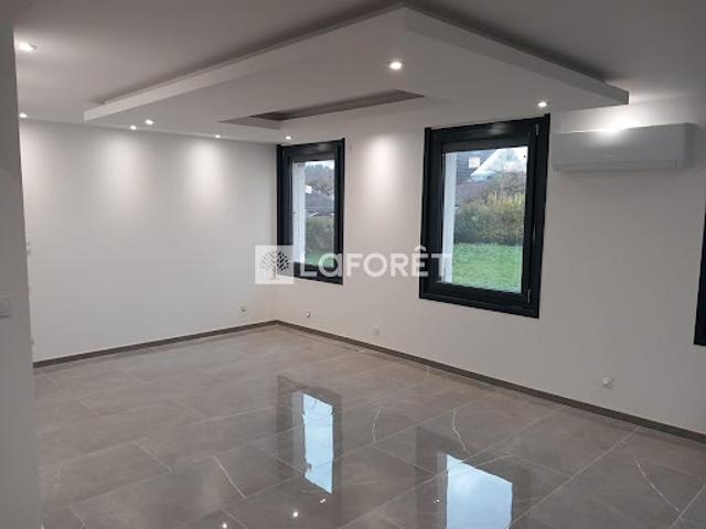 Location Maison 6 pièces 98.26 m2 Tavaux