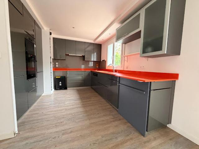Location Maison 6 pièces 99.25 m2 Cornebarrieu