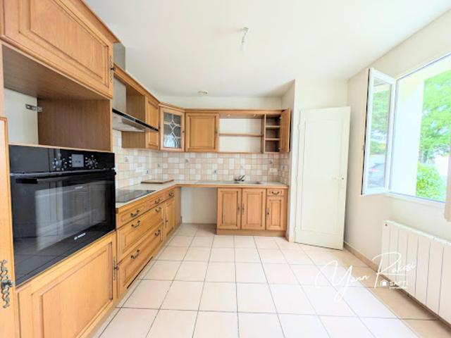 Location Maison 6 pièces 99 m2 Courcelles