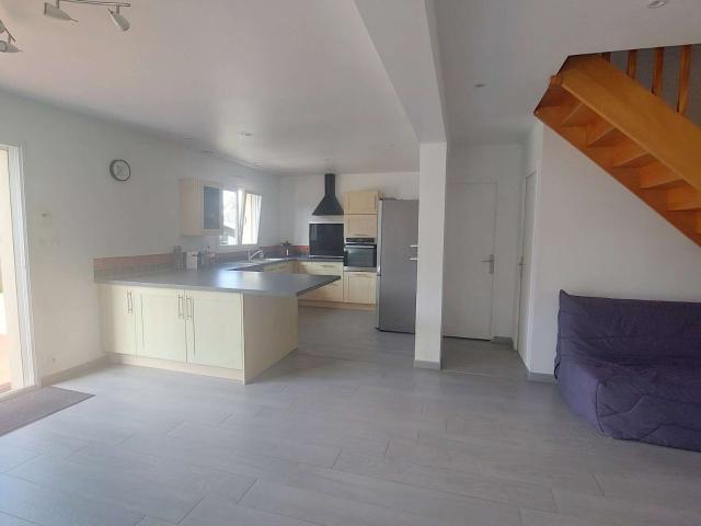 Location maison 6 pièces Crevin 35