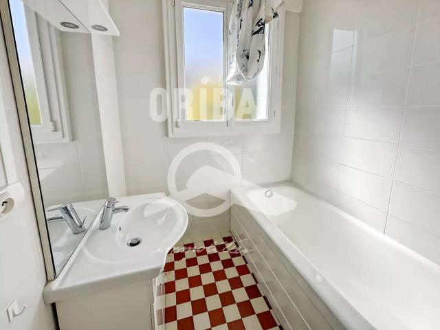 Location maison 6 pièces Nantes Rond Point De Rennes 44