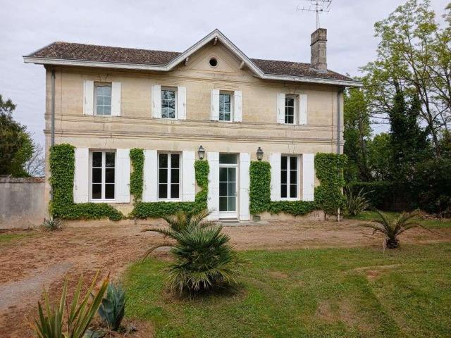 Location maison 6 pièces Néac 33