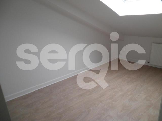 location maison 72 m² loire authion 49800
