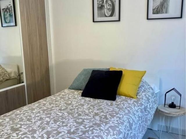 Location Maison 73 m² à Maulan 690 ¤ CC /mois