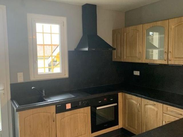 Location maison, 74 m² T 3 à Mazamet, 710 €