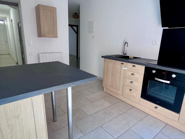 Location maison, 76.67 m² T 3 à Saint Quentin, 665 €