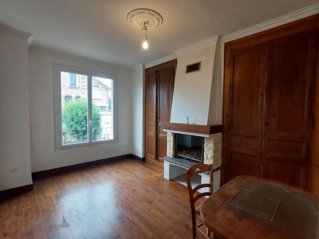Location maison, 78.65 m² T 4 à Conches en Ouche, 900 €
