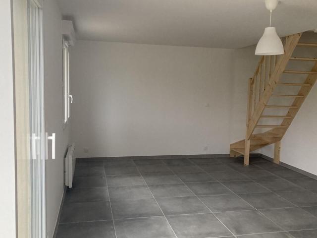 Location maison, 78.89 m² T 4 à Lesparre Médoc, 920 €