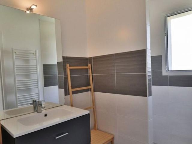 Location Maison 80 m² à Val d'Ornain 750 ¤ CC /mois