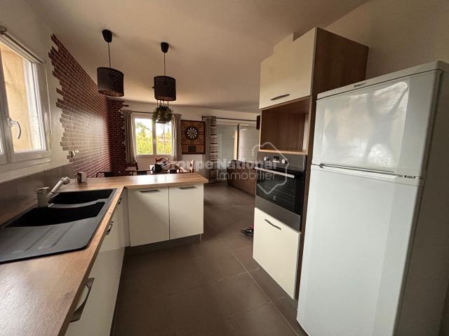 Location maison 80 m², Monteux 84170 Vaucluse