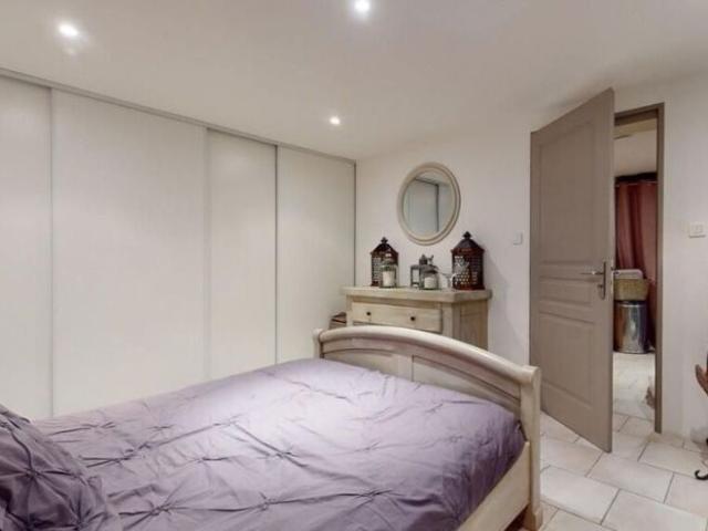 Location Maison 84 m² à Saint Prim 1 250 ¤ CC /mois