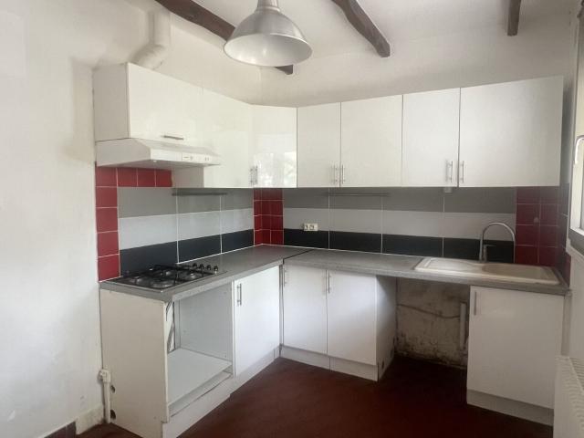 Location maison, 85.01 m² T 3 à Antony, 1 990 €
