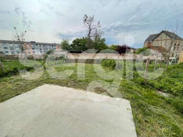 location maison 85 m² chemille en anjou 49120