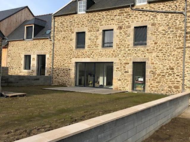 Location Maison 8 pièces 137.75 m2 La Richardais