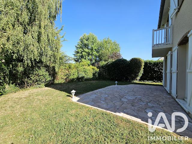 Location Maison 8 pièces 148 m2 Fourqueux