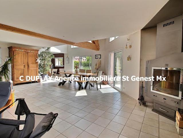 Location Maison 8 pièces 165.44 m2 Saint Genest Malifaux