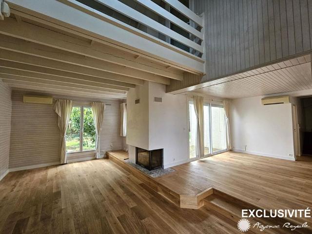 Location Maison 8 pièces 165m² FOURQUEUX 78112