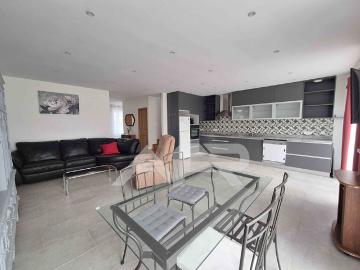 Location Maison 8 pièces 160m²