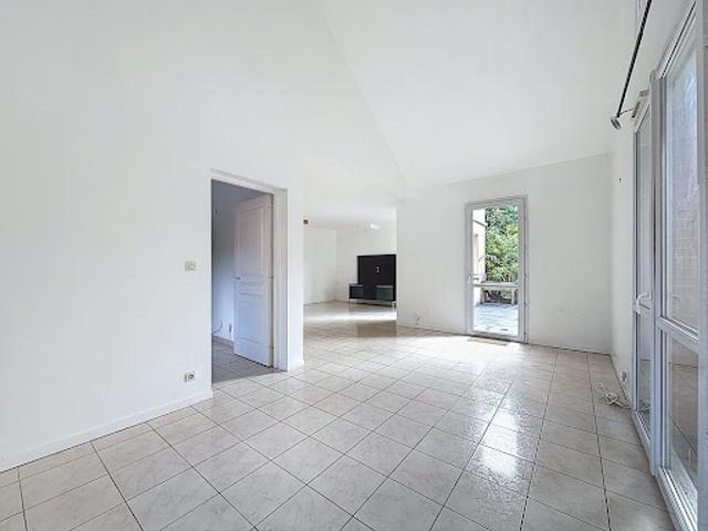 Location Maison 8 pièces 163.75 m2 Guyancourt