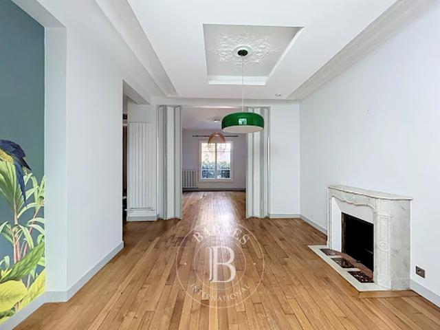 Location Maison 8 pièces 163.25 m2 Asnieres sur seine