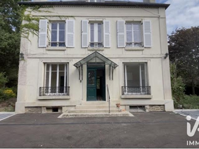 Location Maison 8 pièces 180 m2 Tremblay en France
