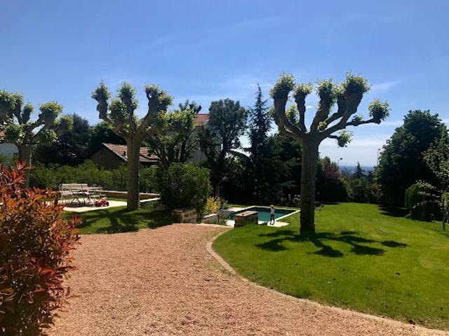 Location Maison 8 pièces 208.22 m2 Saint Didier au Mont d'Or