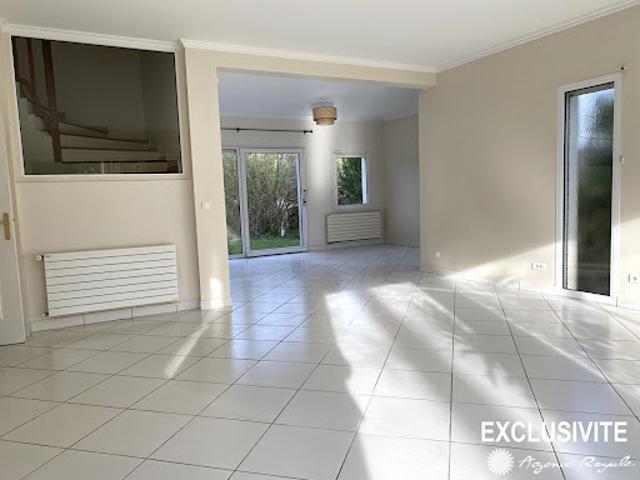Location Maison 8 pièces 225.62 m2 Saint Germain en Laye
