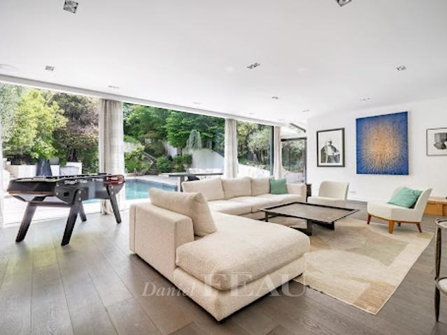 Location Maison 8 pièces 246.56 m2 Bougival