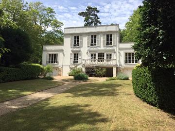 Location Maison 8 pièces 240 m2 Andresy