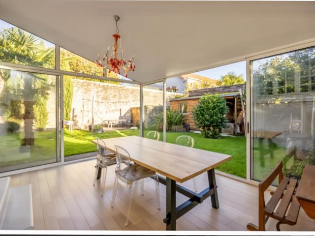 Location Maison 8 pièces 240m² NANTES 44100
